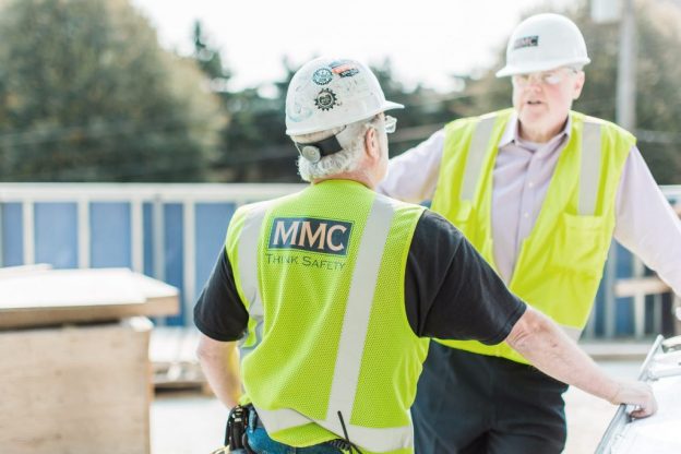 SHOULD YOU BECOME A CONSTRUCTION PROJECT MANAGER?